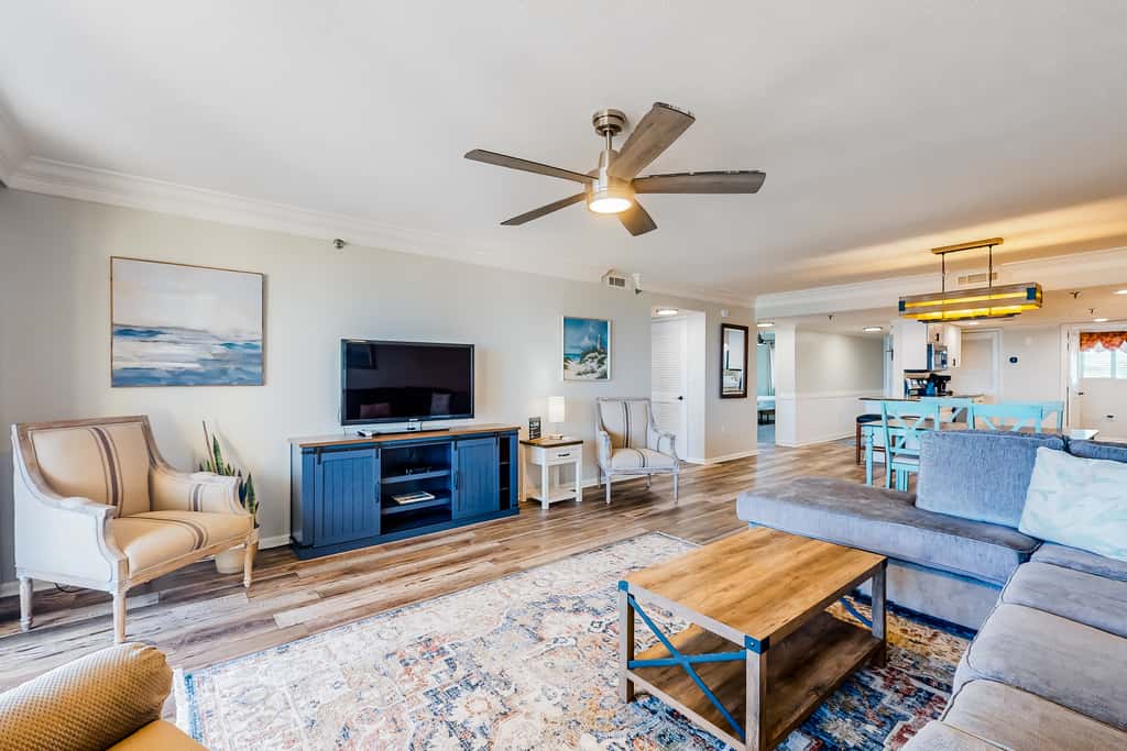 Beachfront resort condo with outdoor pool, Gulf views, balcony, W/D, & AC