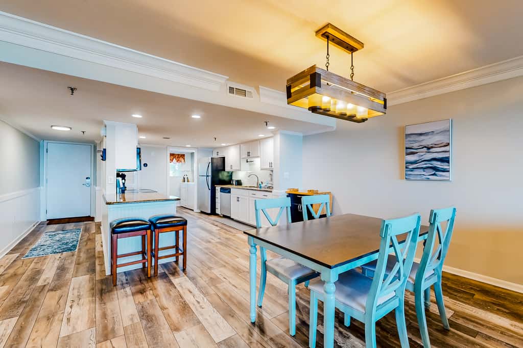 Beachfront resort condo with outdoor pool, Gulf views, balcony, W/D, & AC