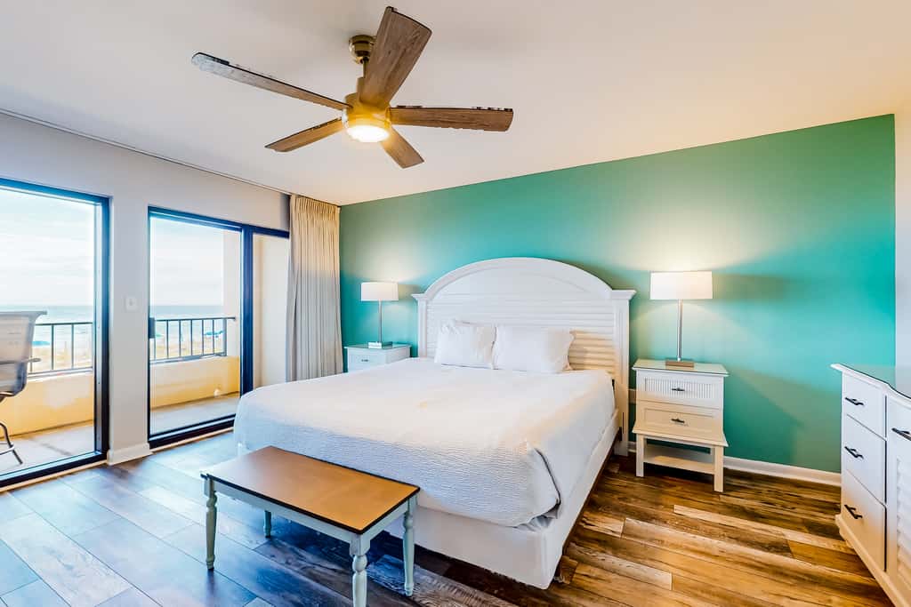 Beachfront resort condo with outdoor pool, Gulf views, balcony, W/D, & AC