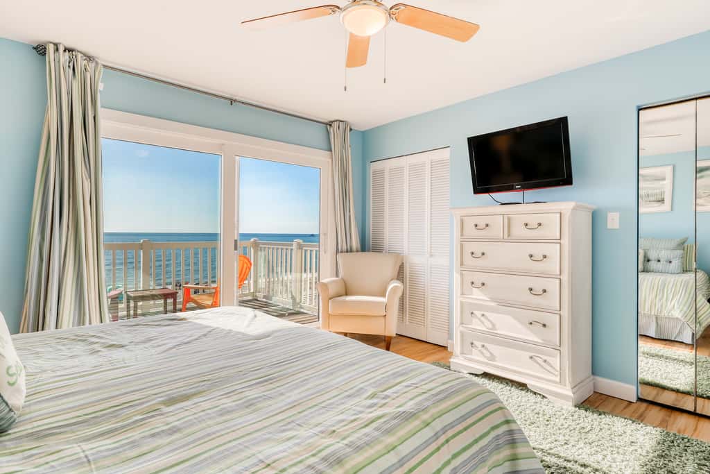 Beachfront home with coastal views & beach access - dog-friendly