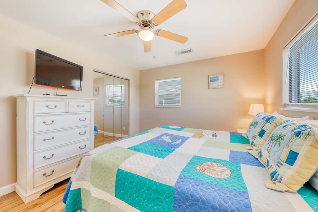 Beachfront home with coastal views & beach access - dog-friendly