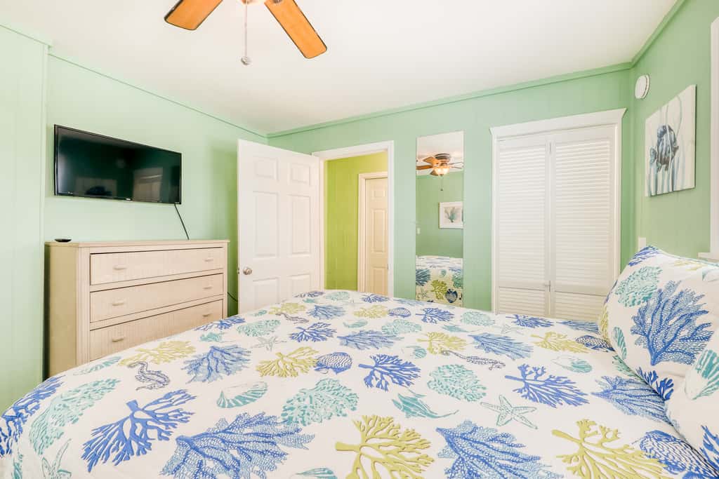 Beachfront home with coastal views & beach access - dog-friendly