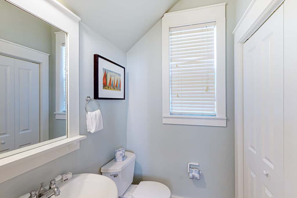Dog-friendly 2BR home with screened porch, pool, & hot tub - beach access one mile away - snowbirds welcome