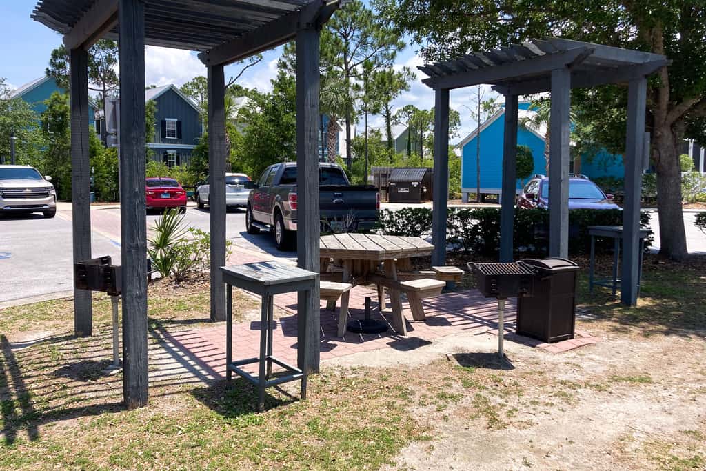 Dog-friendly 2BR home with screened porch, pool, & hot tub - beach access one mile away - snowbirds welcome