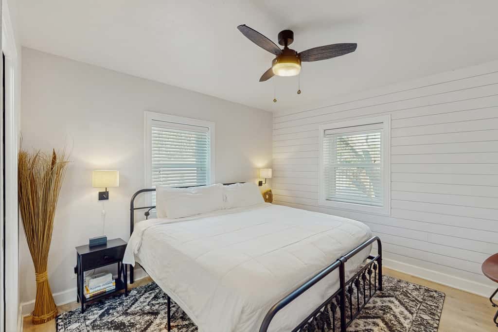 Great, dog-friendly home with Gulf views, shared pool, just steps from the Gulf