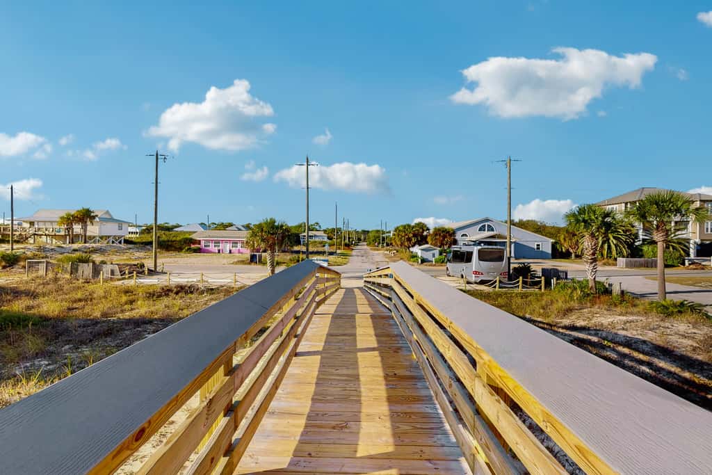 Great, dog-friendly home with Gulf views, shared pool, just steps from the Gulf