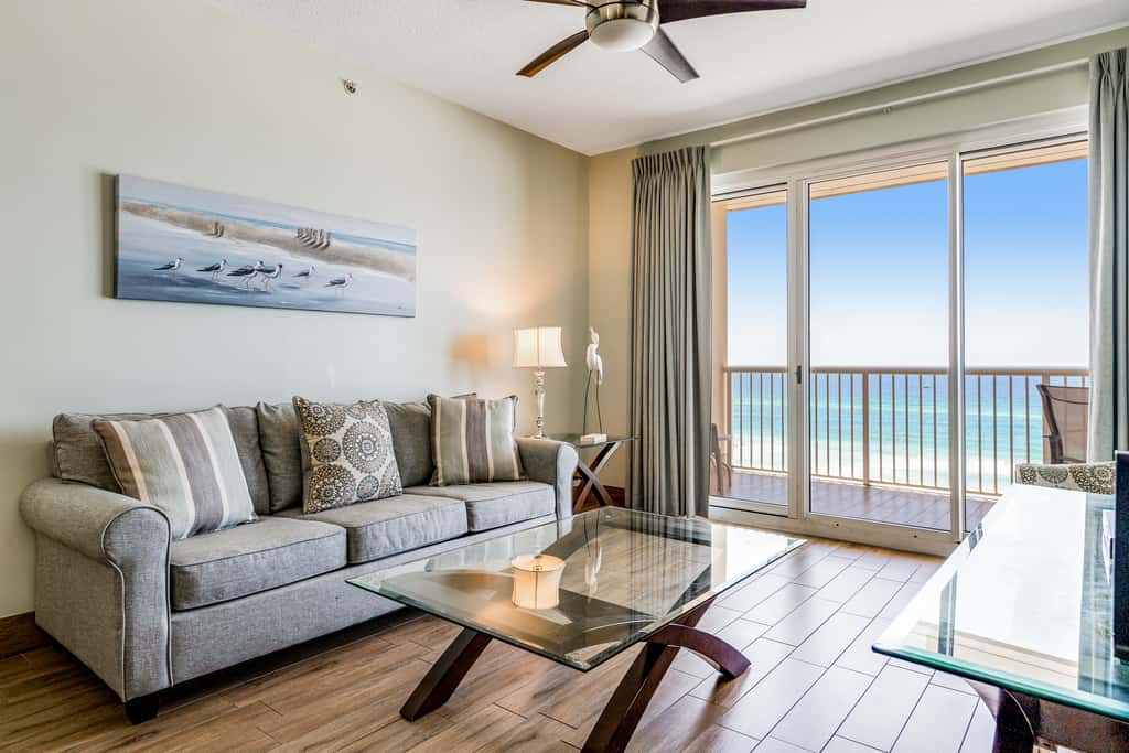 Sixth Floor, Oceanfront Gulf-Front Condo w/ Shared Pool