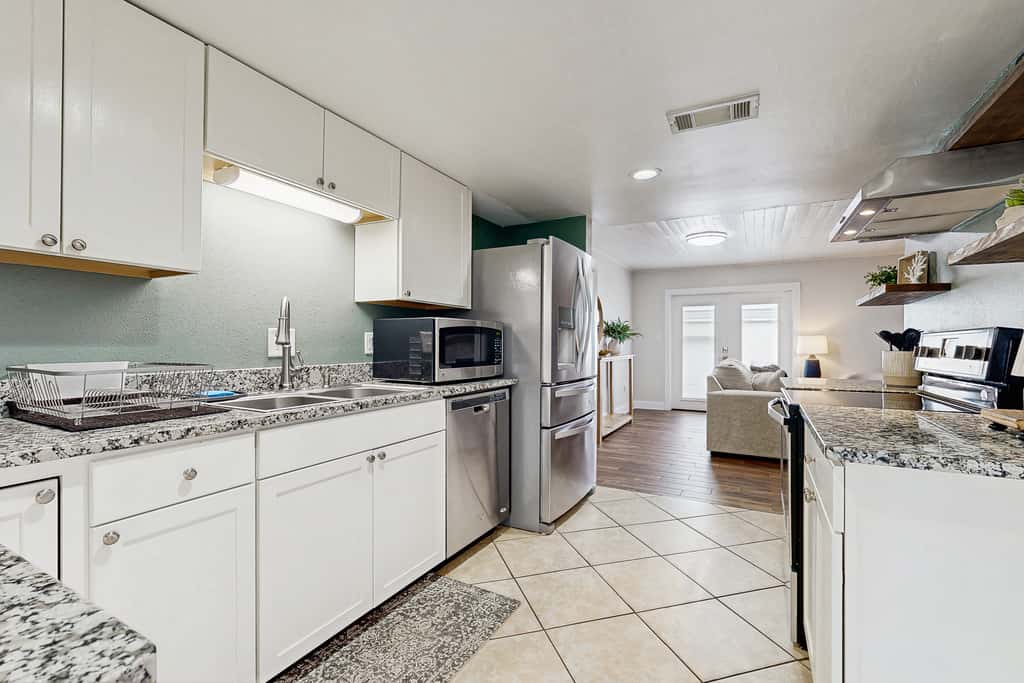 Gorgeous coastal townhome with outdoor space & close to beach