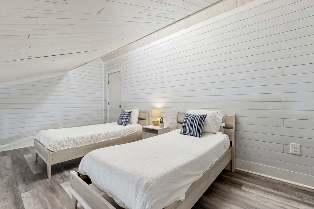 Gorgeous coastal townhome with outdoor space & close to beach