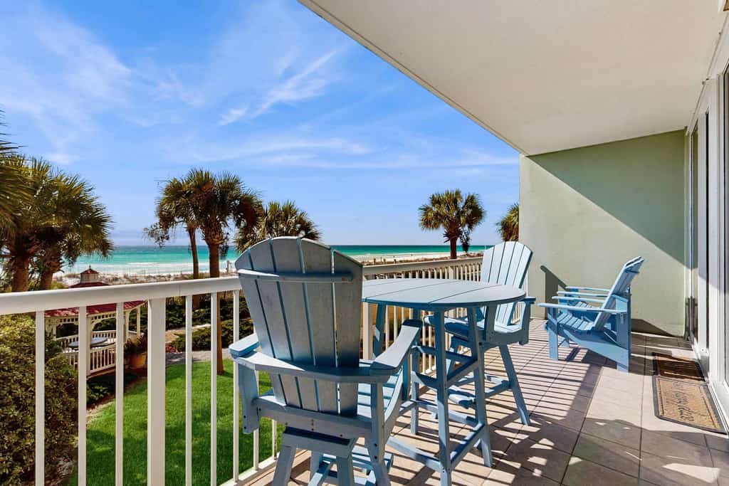 Waters Edge 218