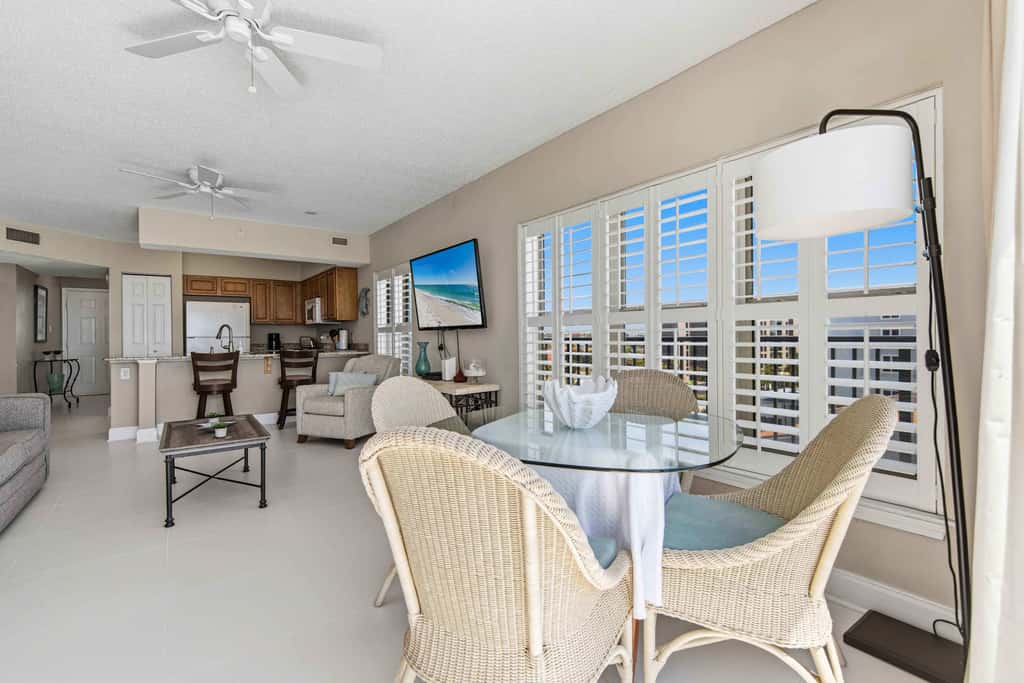 Spacious beachfront condo with full kitchen, shared pool and beach access