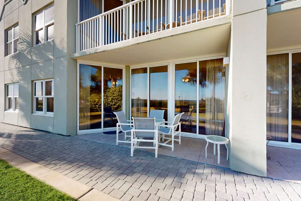 Waters Edge 117