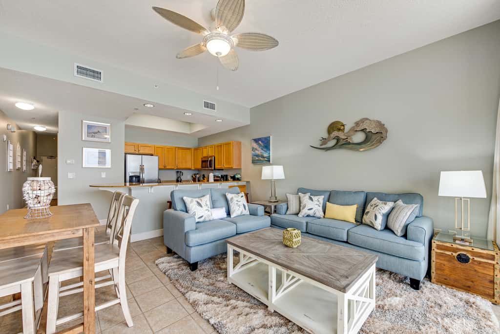 Stunning top-floor condo with balcony, pool, & beach access - great location