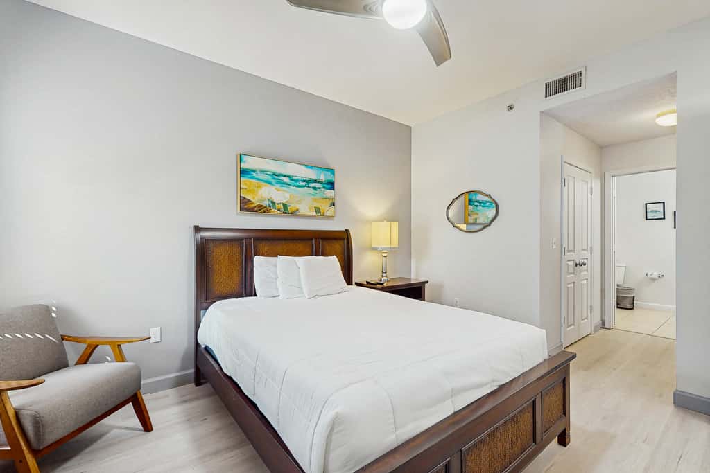 Waterfront Home Close to Beach with Shared Pool, Hot Tub, Free WiFi, & Central AC