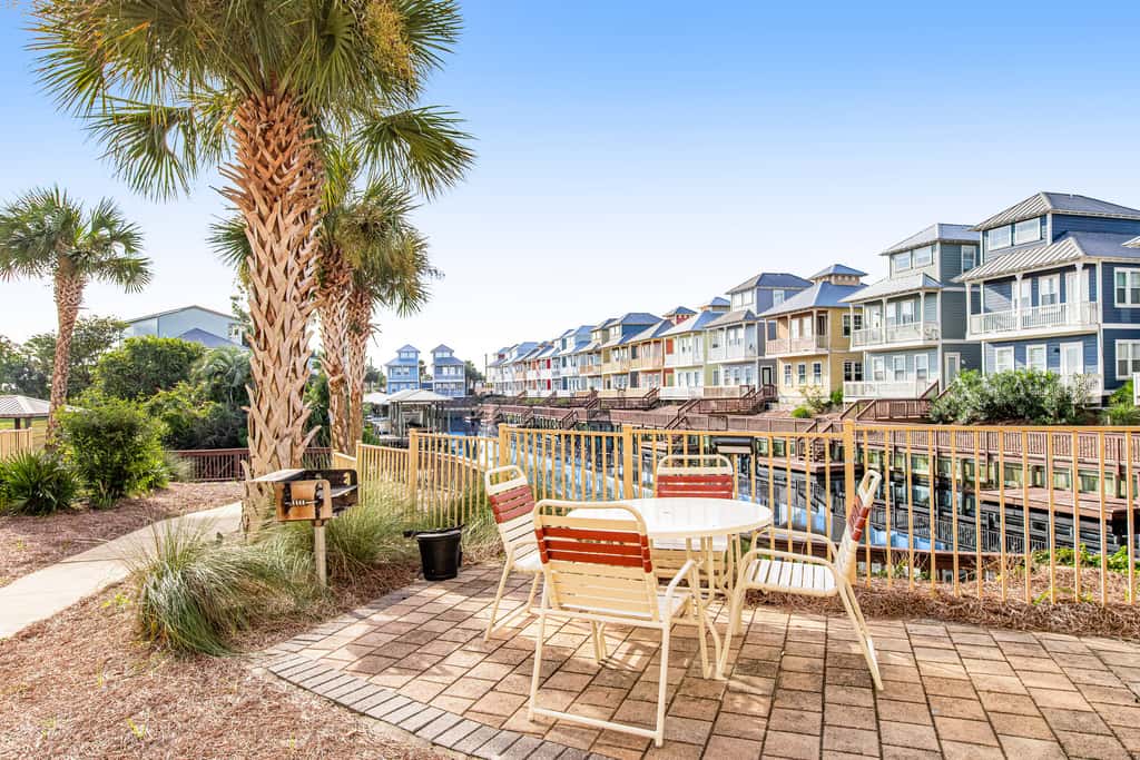 Waterfront Home Close to Beach with Shared Pool, Hot Tub, Free WiFi, & Central AC