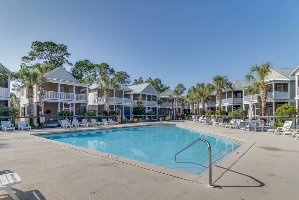Barefoot Cottages #B24
