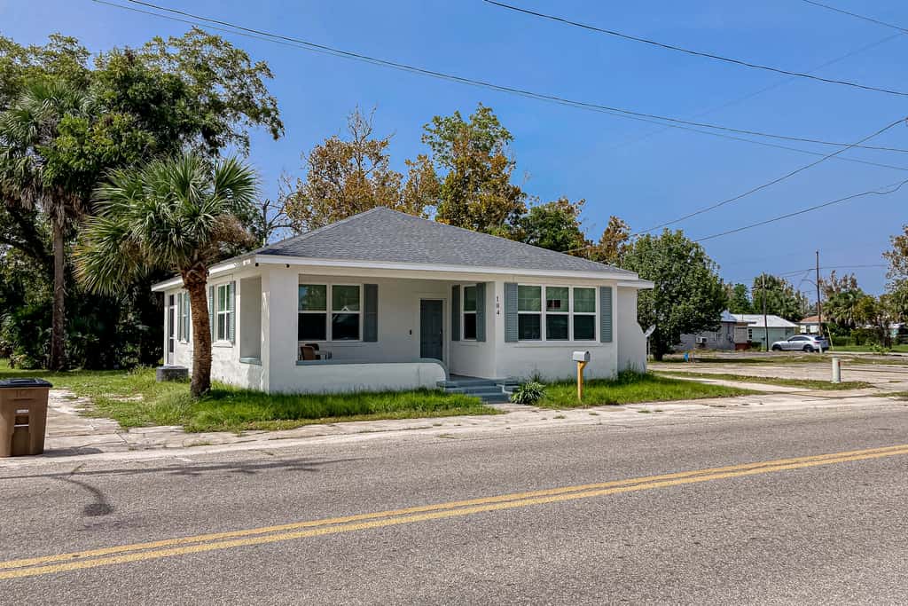 Dog-friendly coastal abode with a grill, central AC, updated interior & patio