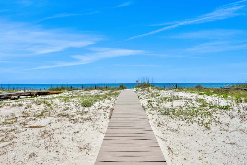 Scenic waterfront home with five bedrooms & easy beach access - dog-friendly