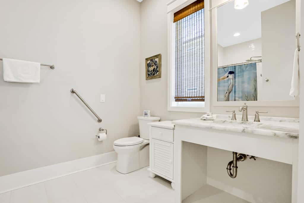 Scenic waterfront home with five bedrooms & easy beach access - dog-friendly