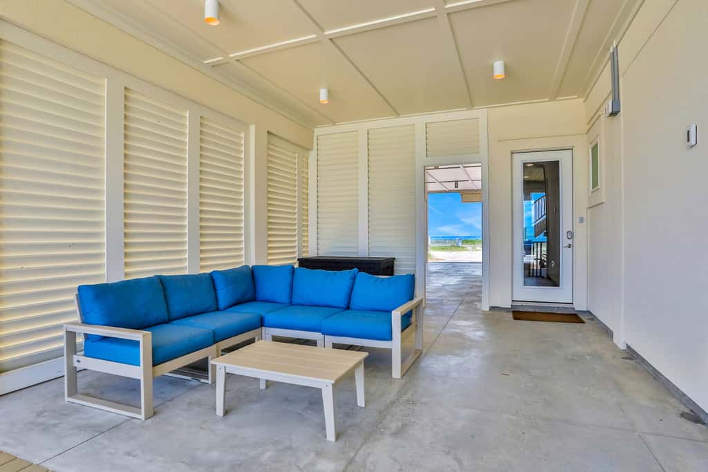 Scenic waterfront home with five bedrooms & easy beach access - dog-friendly