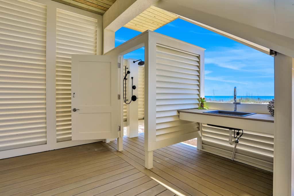 Scenic waterfront home with five bedrooms & easy beach access - dog-friendly