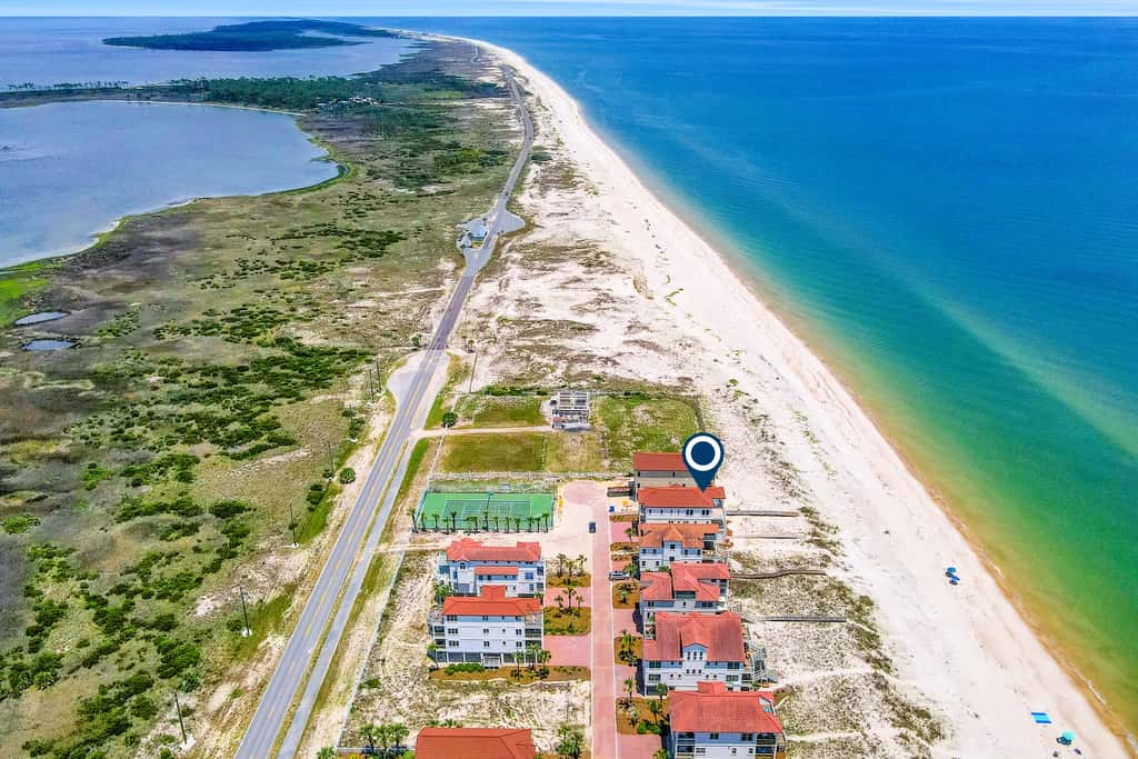 Scenic waterfront home with five bedrooms & easy beach access - dog-friendly