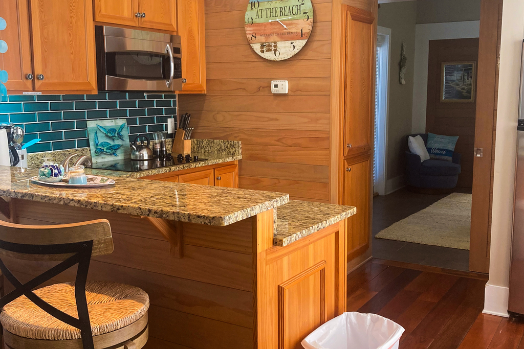 Dog-Friendly Florida Beach House Steps from the Water in Carrabelle