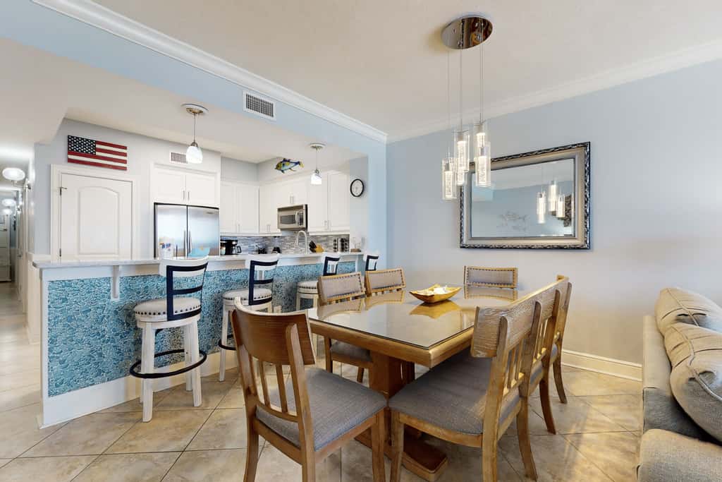 gulf front condo steps from the sand with shared pool,hot tub & more
