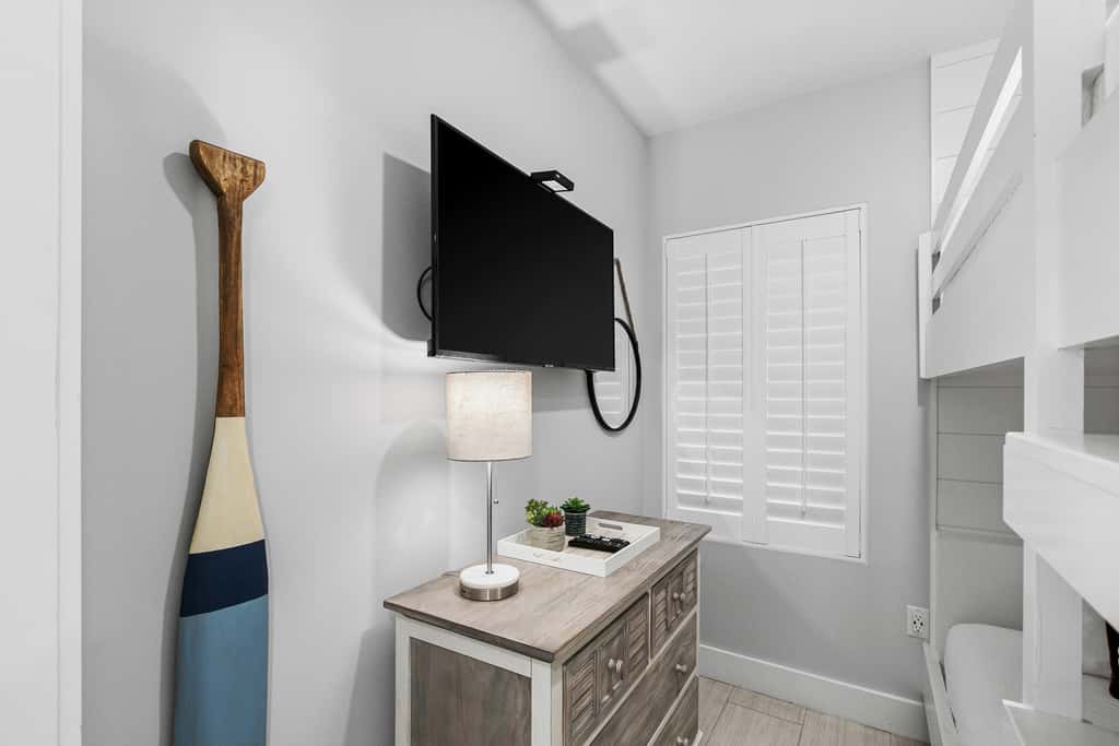Blu 103 - Luxurious gulf-front condo with resort amenities - near entertainment