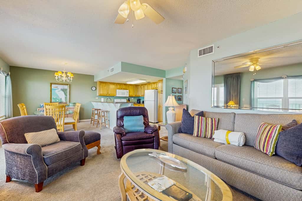 Beautiful beachfront condo with shared pool & beach access!