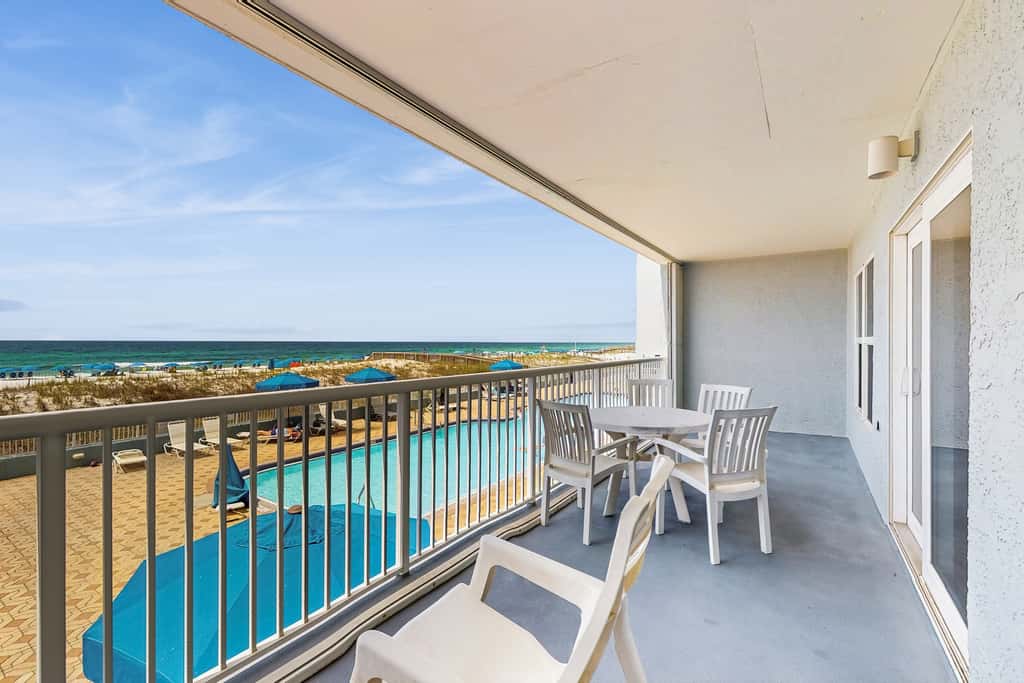 Beautiful beachfront condo with shared pool & beach access!
