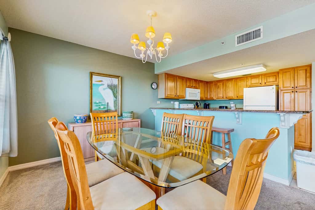 Beautiful beachfront condo with shared pool & beach access!