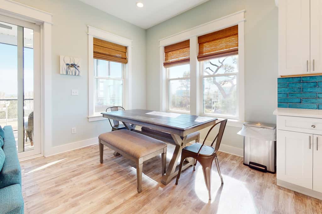Dog-friendly oceanfront home with a hot tub, washer&dryer & central AC