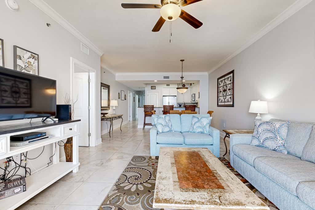 Gorgeous Gulf Front Condo Pools Onsite, Nearby Activities, Shops, Restaurants!