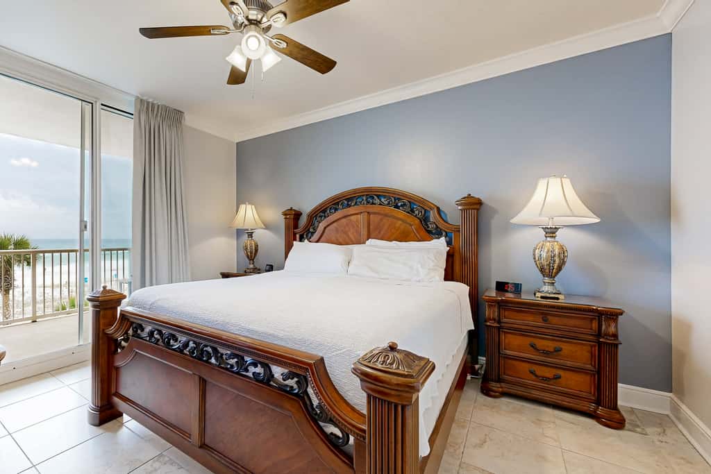 Gorgeous Gulf Front Condo Pools Onsite, Nearby Activities, Shops, Restaurants!