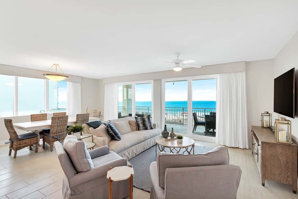 Blu 301 - Third-floor, Gulf-view condo with pool and hot tub access, central AC, & W&D