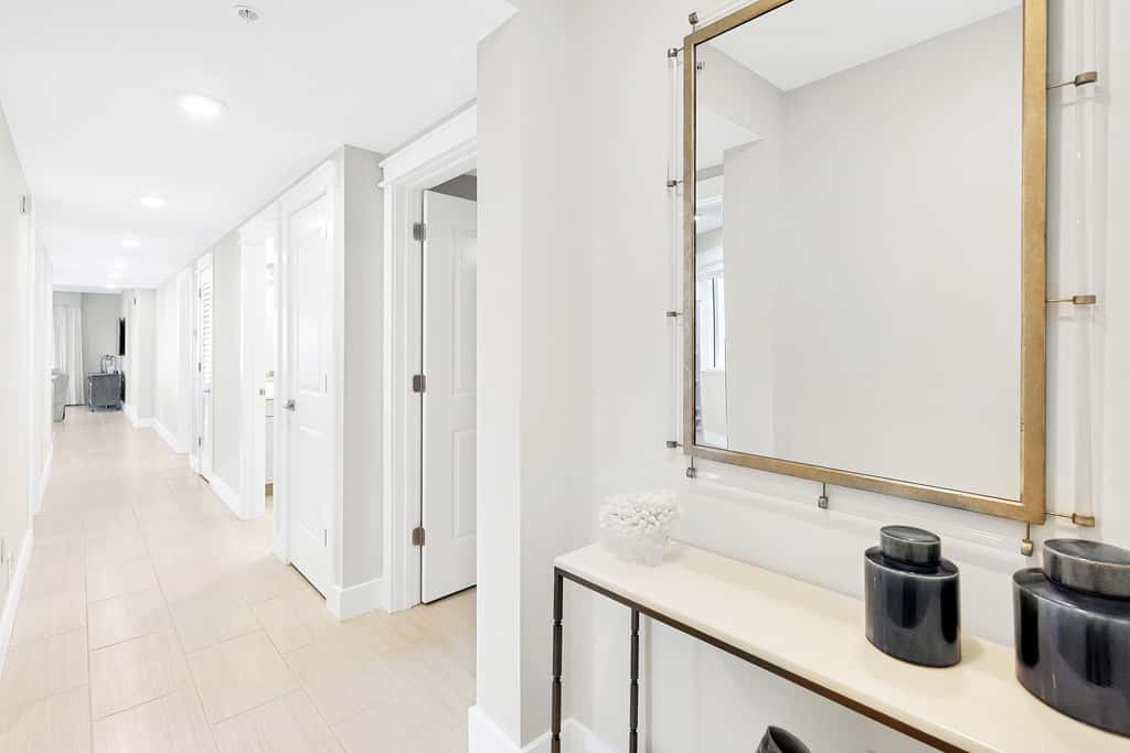 Blu 301 - Third-floor, Gulf-view condo with pool and hot tub access, central AC, & W&D