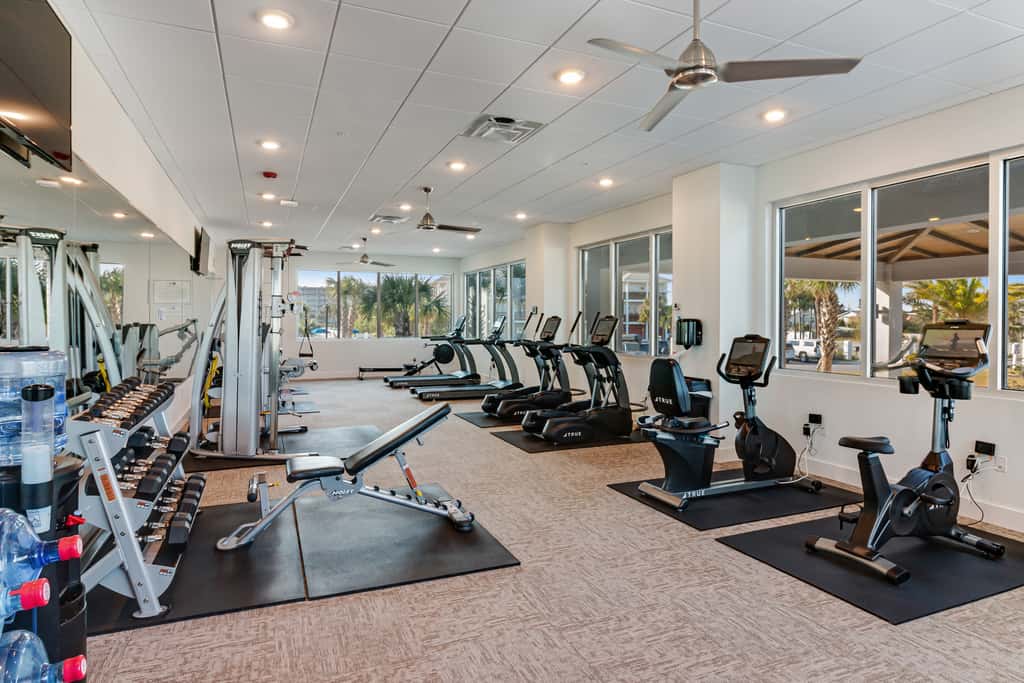 Blu 301 - Third-floor, Gulf-view condo with pool and hot tub access, central AC, & W&D