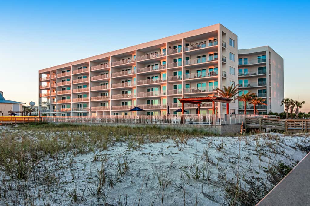 Blu 301 - Third-floor, Gulf-view condo with pool and hot tub access, central AC, & W&D