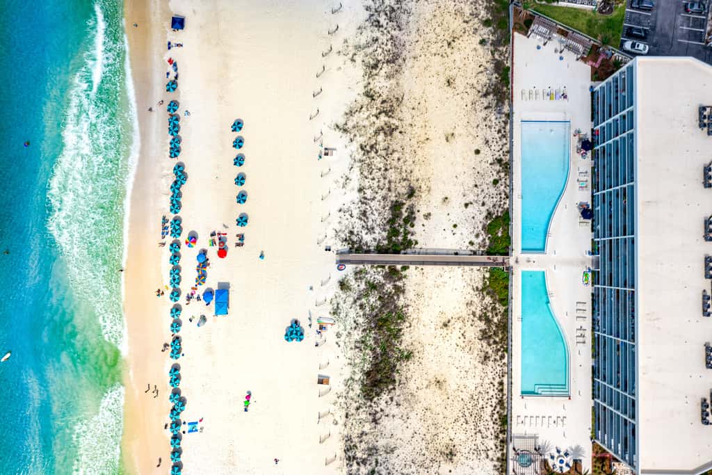 Blu 301 - Third-floor, Gulf-view condo with pool and hot tub access, central AC, & W&D