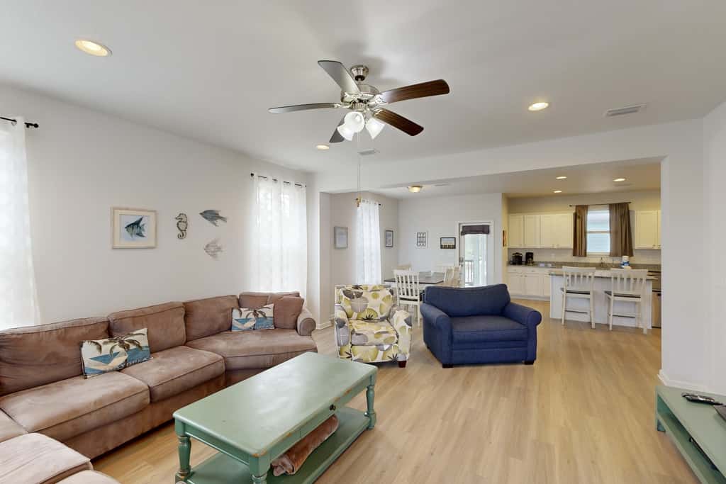 Lovely Home with Screened-In Porches, Balcony & Shared Pool - Walk to the Beach