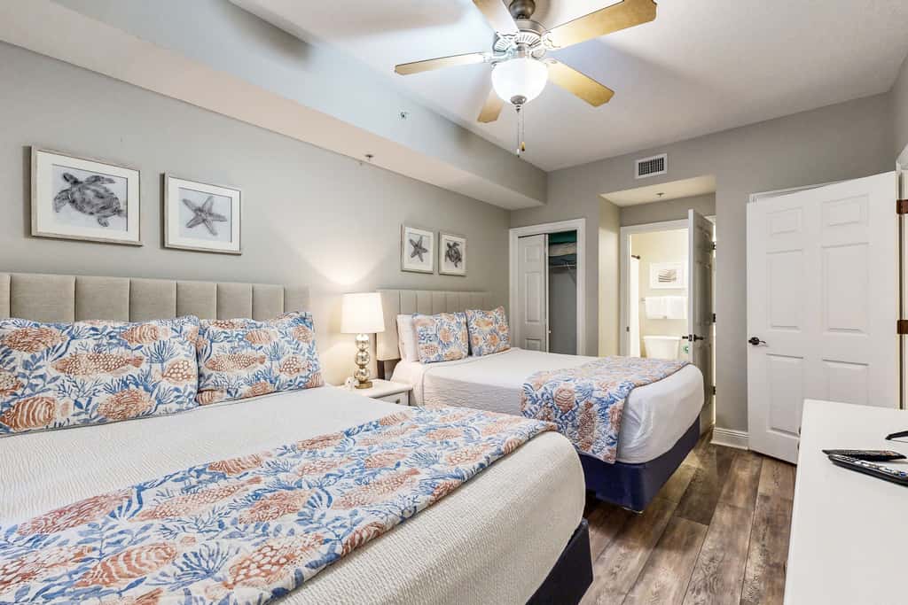 Gulf-front condo with washer/dryer, pools, hot tub, fitness room, & beach access