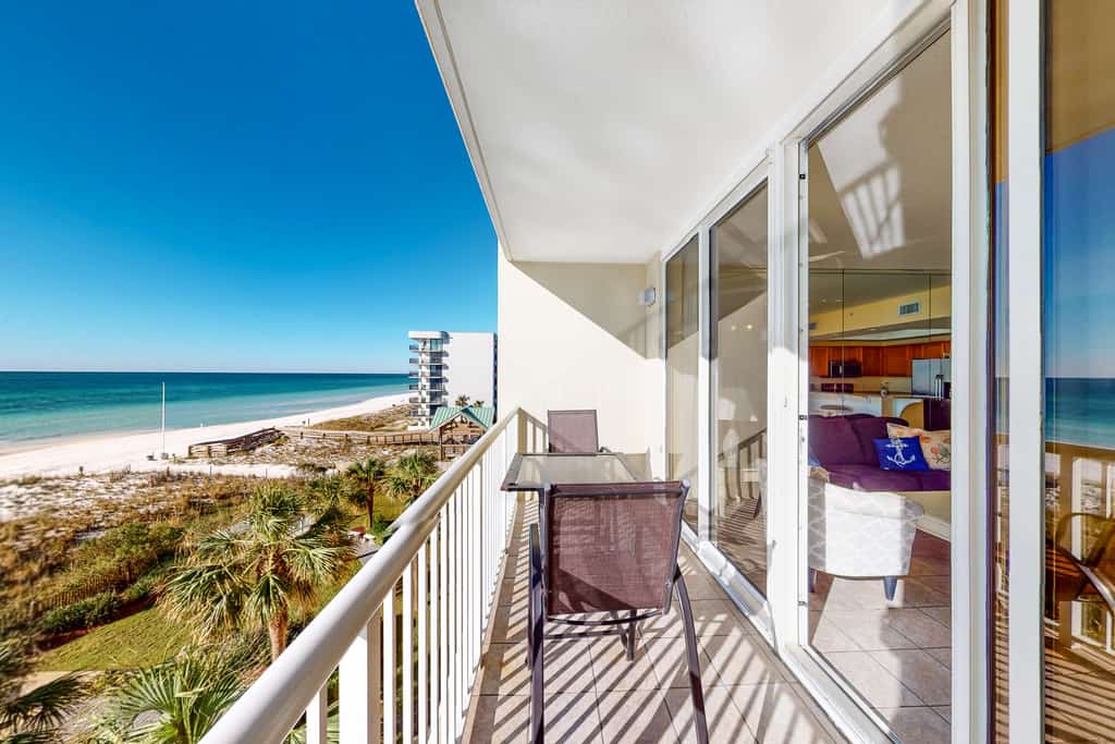 Waters Edge 406