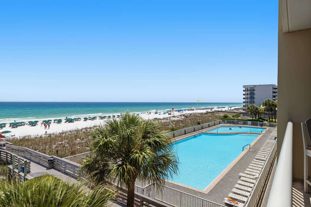 Waters Edge 316