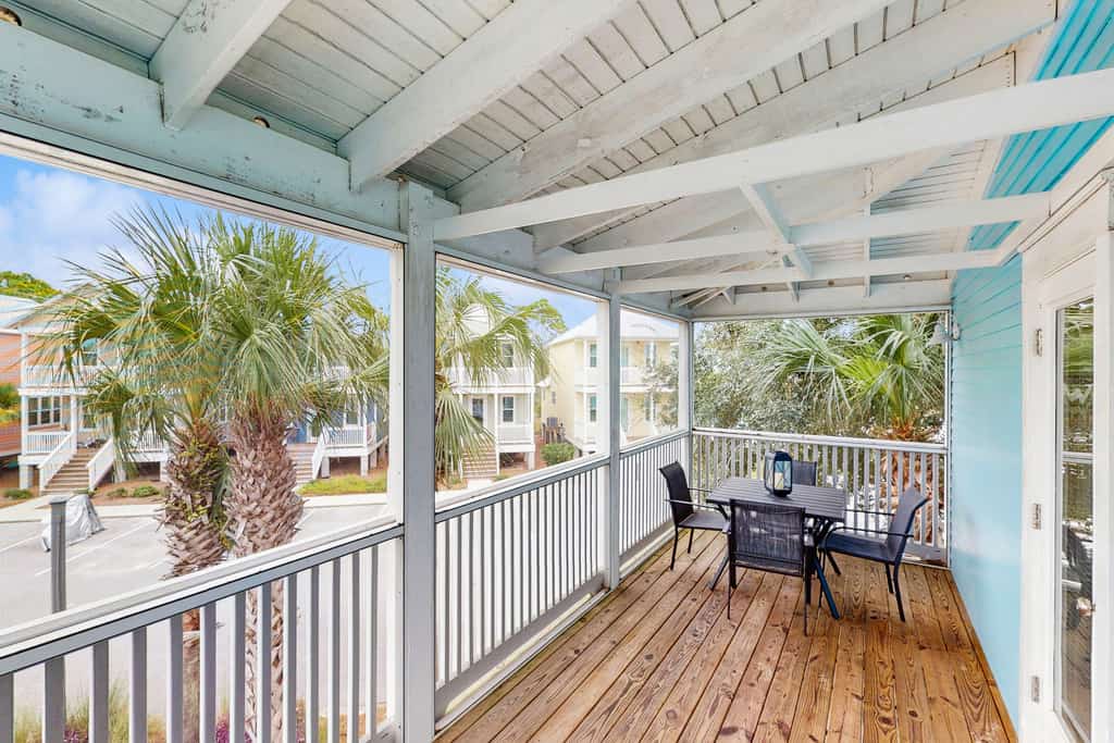 Barefoot Cottages D135 : Sandy Turtle