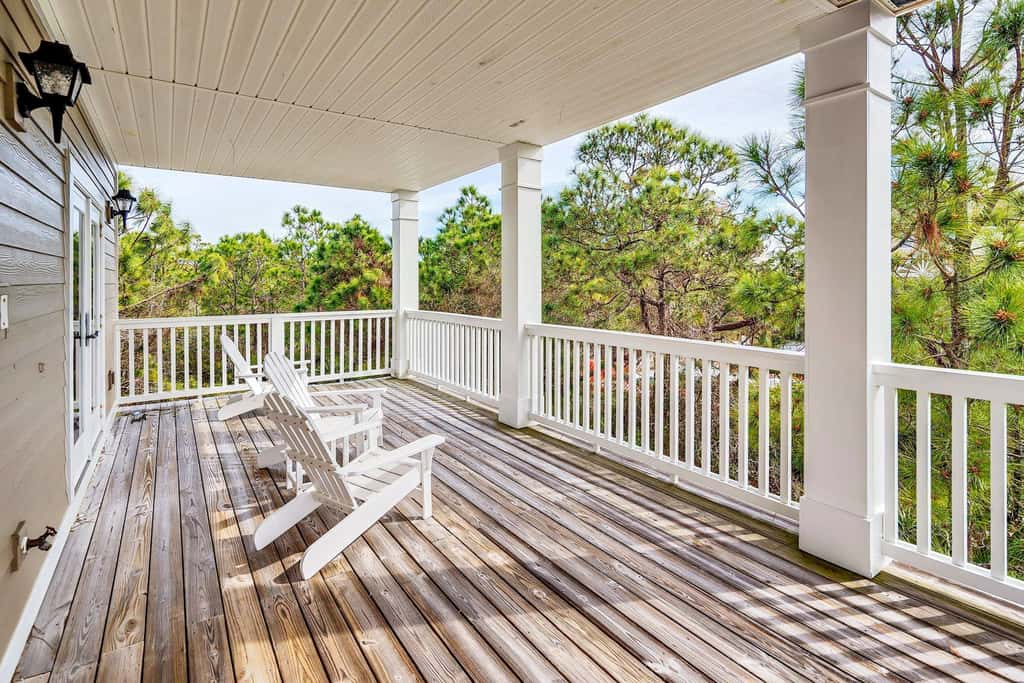 Spacious dog-friendly home with pool, hot tub, access to tennis, pickle ball, pools