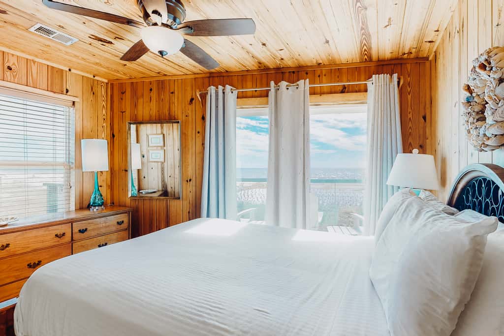 Gulf-front home with WiFi, private beach boardwalk & views - dog-friendly