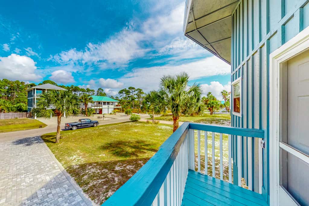 Gulf-front home with WiFi, private beach boardwalk & views - dog-friendly