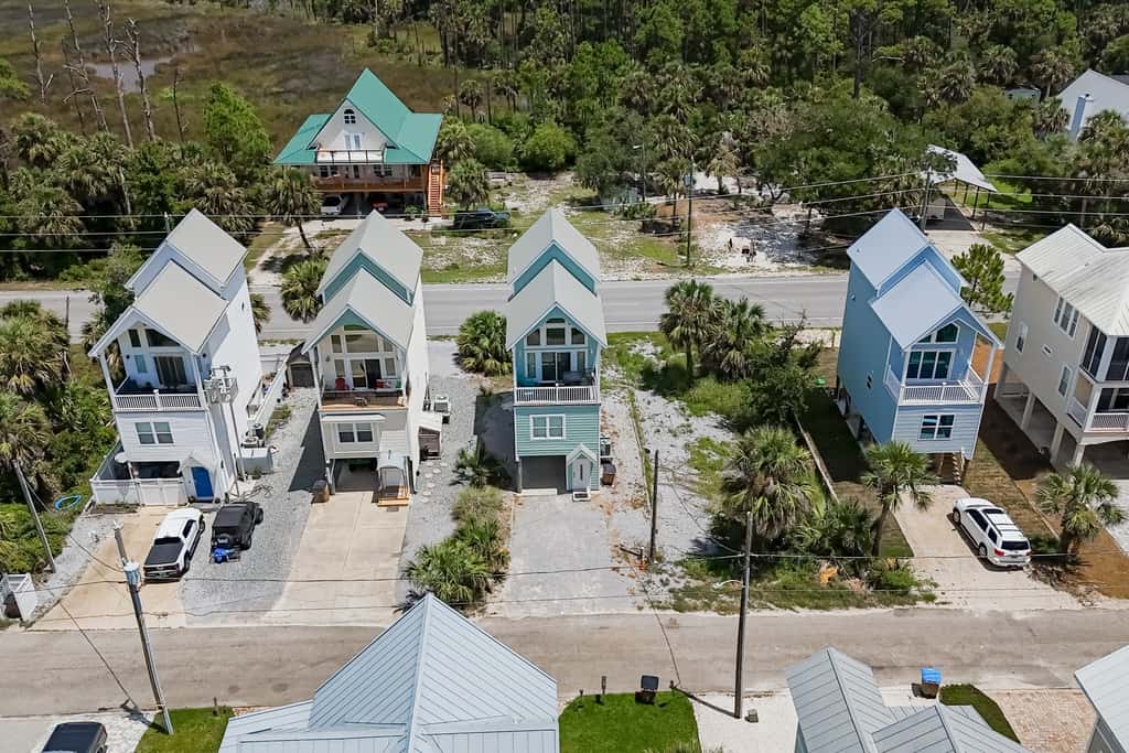 Dog-friendly Private home with gulf view, golf cart and easy beach access