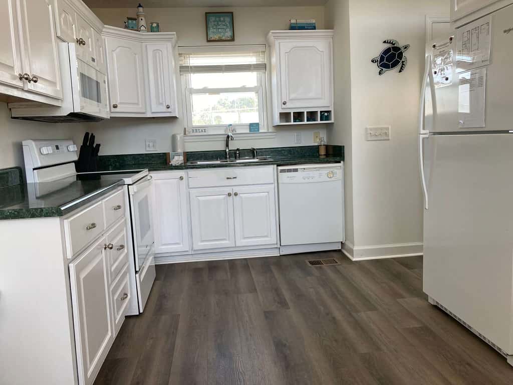 Dog-friendly Private home with gulf view, golf cart and easy beach access